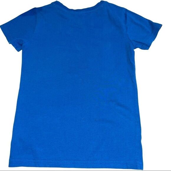 4/$25 - Crown &‎ Ivy Blue Graphic T-Shirt - Picture 4 of 4